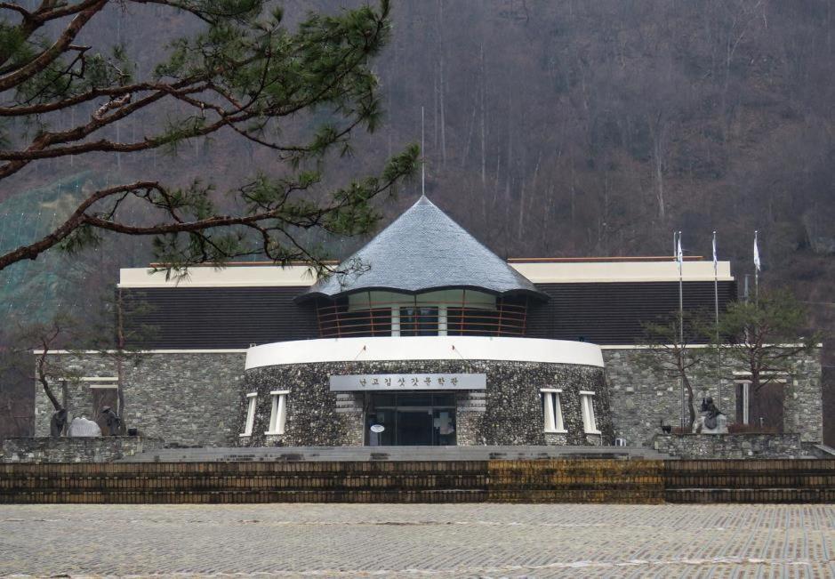 فيلا Moon On The Cloud Yeongwol المظهر الخارجي الصورة